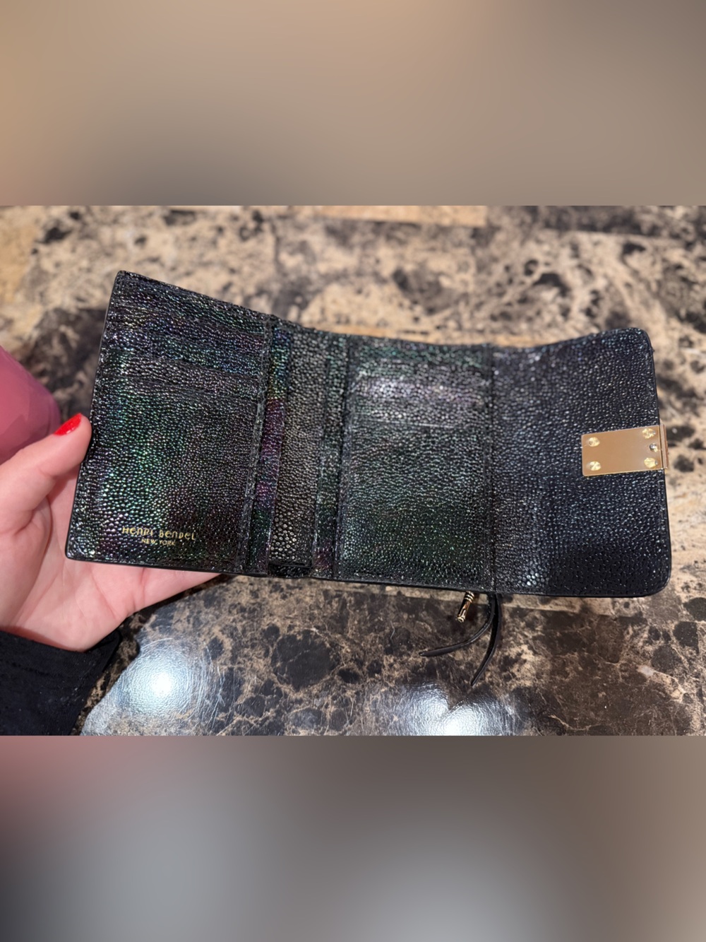 ❌SOLD❌🌟 Rare Henri Bendel Petrol Oil Slick Iridescent Trifold Wallet 🌟 - Picture 10 of 16